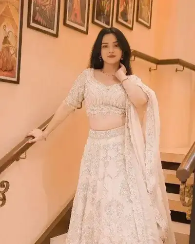 Escort Service In Sham